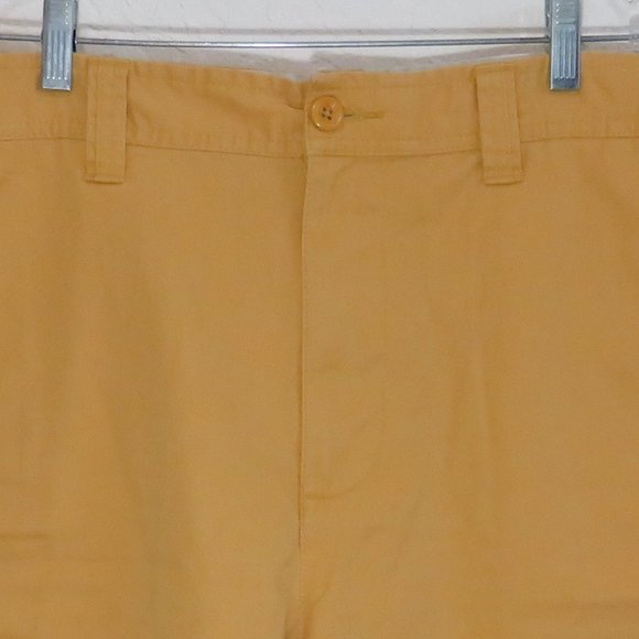 St. John's Bay* Men's 1.5" Belt Loop Four Pocket Casual Classic Shorts~ Size 38W - Picture 9 of 9